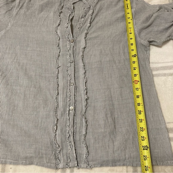 Chico's Blouse Ruffle Striped Button Up Shirt Blue White Long Sleeve Sz 3 Cotton - Picture 8 of 16